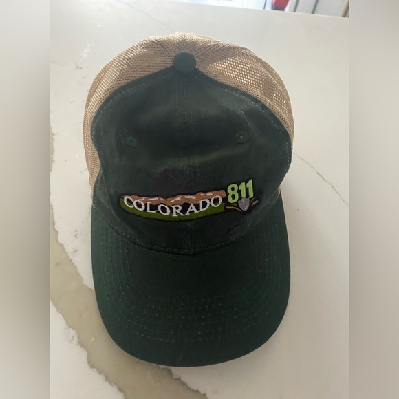 Other - Colorado trucker hat